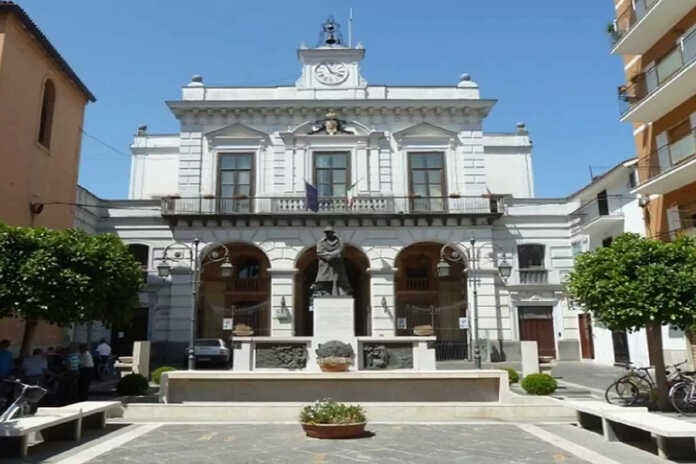 San Marzano sul Sarno, il monito del gruppo consiliare “Noi sempre tra Voi”: “Dalla sindaca pochi provvedimenti e comunicazione assente. Servono controlli per evitare assembramenti”. 