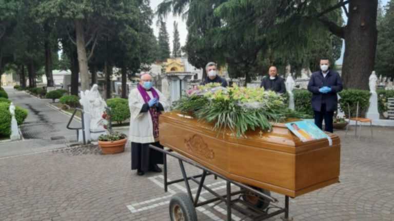Papa Francesco ricorda don Aniello Nappo