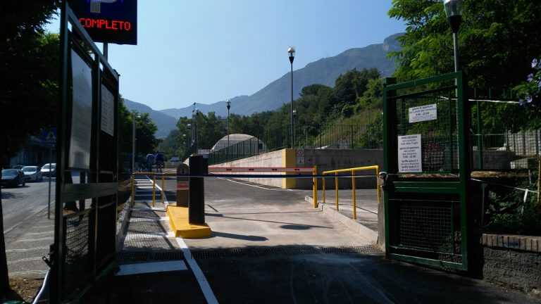 Castellammare, il parcheggio di Viale delle Puglie ha un nuovo proprietario