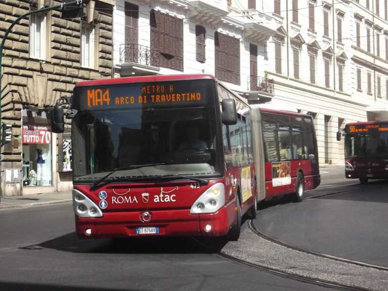 Coronavirus – Roma – bus e metro fino alle 23.30 – take away e delivery consentiti oltre l’ora di punta