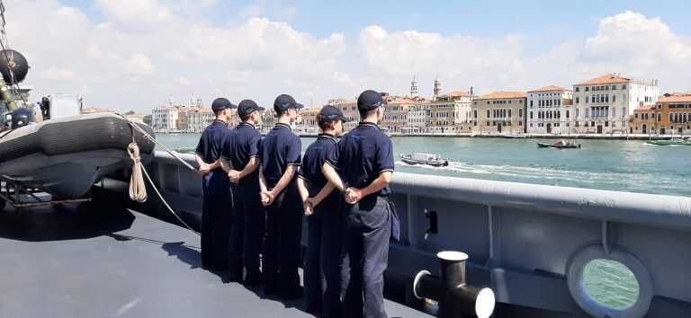 Venezia – Partita la campagna navale estiva per 64 allievi della scuola Navale militare Francesco Morosini