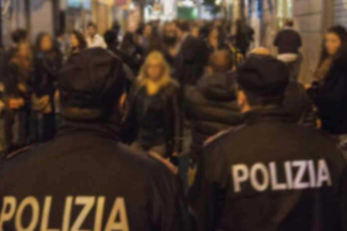 Napoli – Movida “Ai Decumani”, controlli della Polizia di Stato