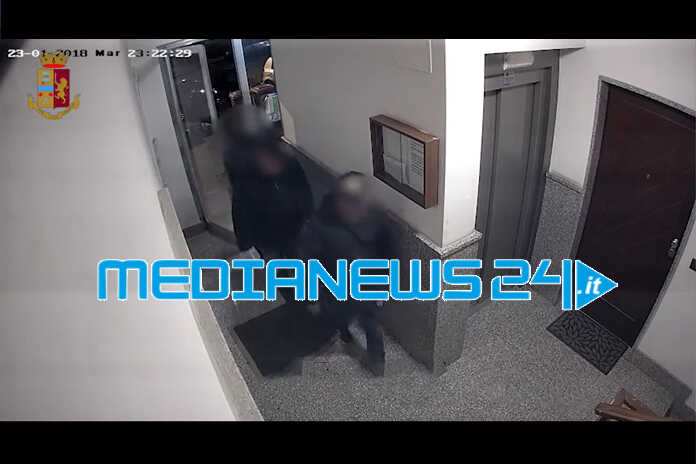 Polizia - Squadra Mobile 2