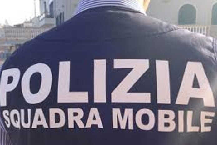 Napoli – Operazione in corso della Squadra Mobile – In aggiornamento
