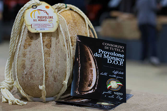 Poggiomarino – Provolone del Monaco Dop, furbetto sanzionato dalla forestale