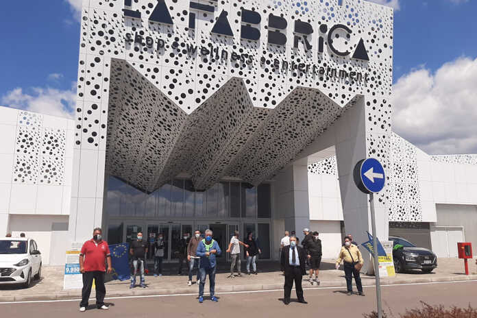 Codacons richiede intervento urgente del Generale Figliuolo per emergenza vaccinazioni