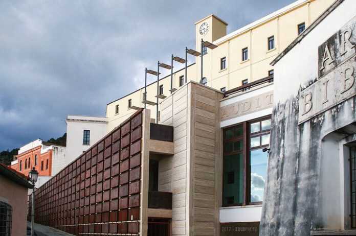 f9704684-cb7b-4704-cb61-643248ee0d7a