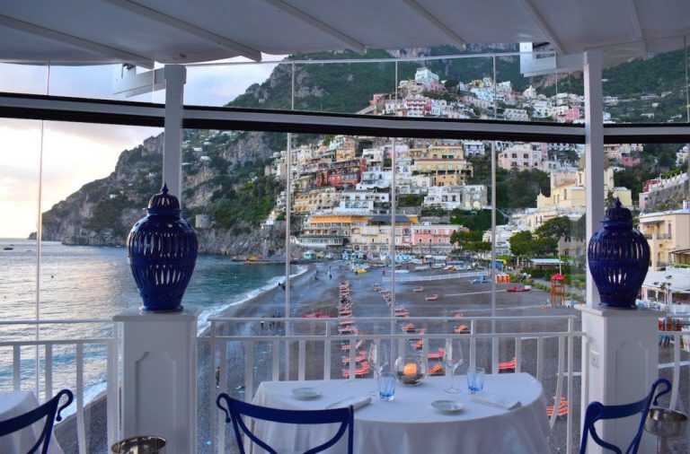 Positano – Riapre il Rada in riva al mare