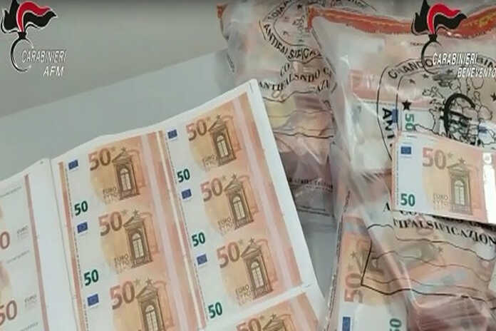Scacco alla “banda di falsari”, con base in Campania, 44 arresti in Italia e all’estero