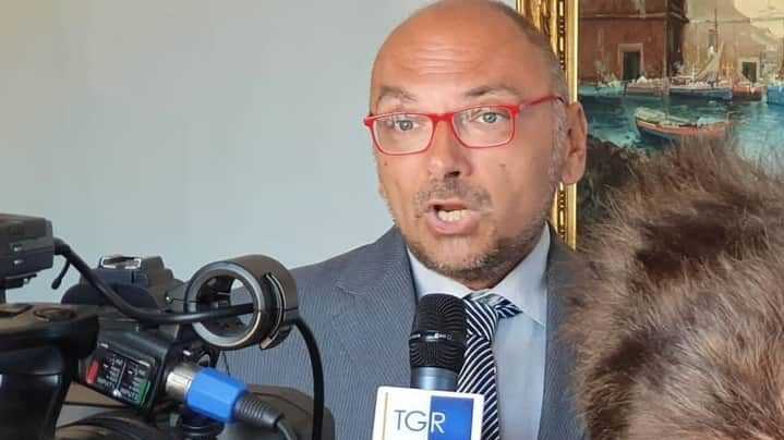 Napoli – Giornalista aggredita al comizio della meloni. Alviti: “Vicinanza e solidarietà per quanto accaduto. E’ una vergogna!”