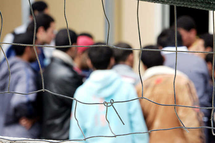 Cava de’ Tirreni – Denunciato uomo responsabile di atti osceni nei pressi di una scuola