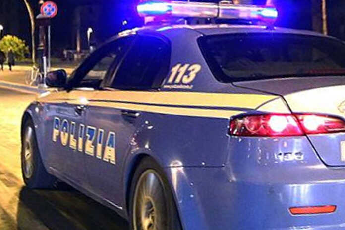 Napoli – Festa di compleanno e promesse di matrimonio, interrotti festeggiamenti senza rispetto delle norme anti-covid