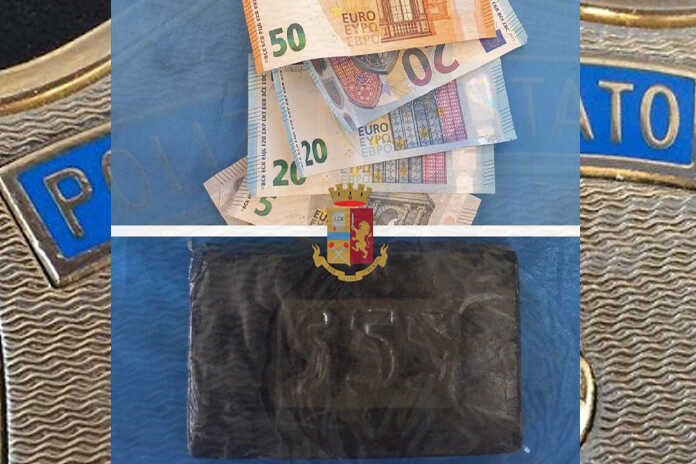 Napoli / Rione Traiano, donna 57enne arrestata per droga