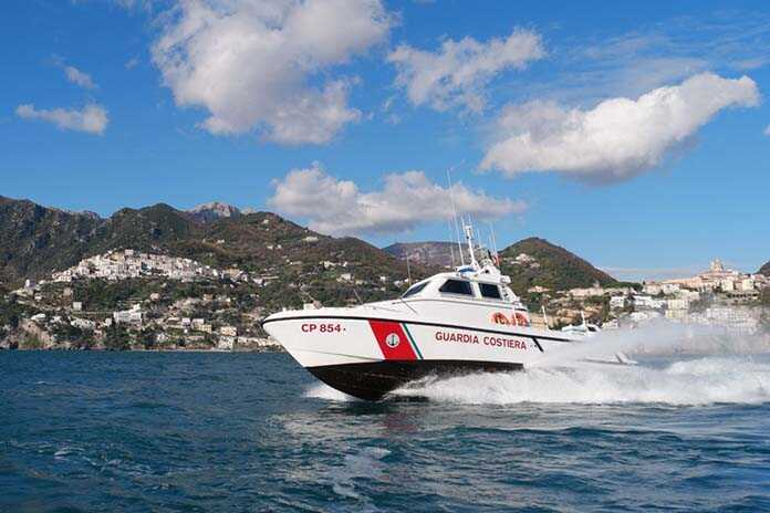 Guardia Costiera. Recuperati al largo di Trapani 22 naufraghi tunisini