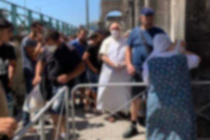 Napoli – Affluenza alla mensa Diocesana dei poveri: ci pensano le guardie particolari giurate