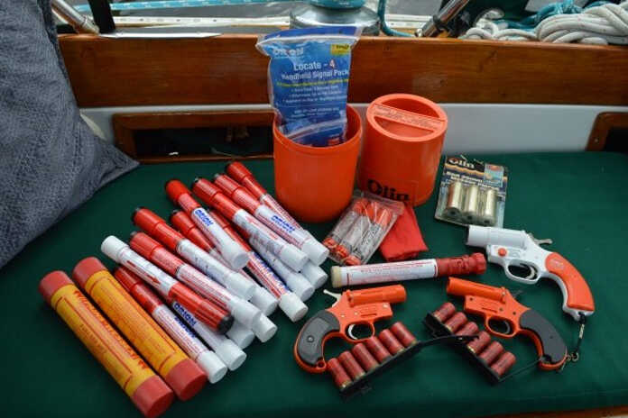 Salerno – Al via campagna sul corretto smaltimento di razzi pirotecnici scaduti