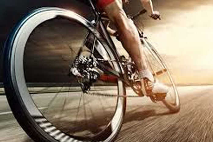 Angri – Grave incidente in via Adriana, ferito ciclista