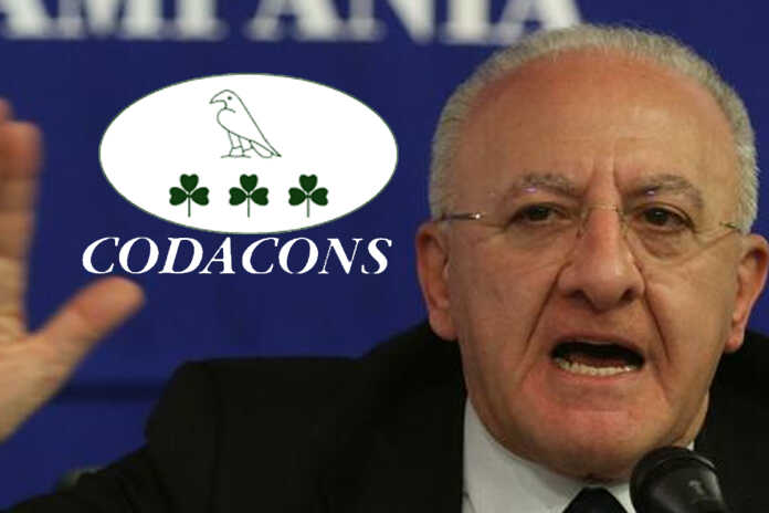 Scuole chiuse in tutta la Campania, Presidi sono contro l’ordinanza, la nota di Codacons