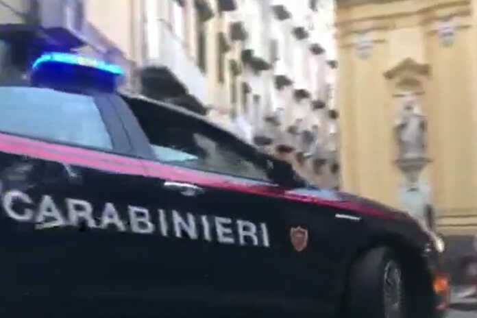 Torre Annunziata – Carabinieri sanzionano e chiudono 3 bar per inosservanza delle norme anti-covid