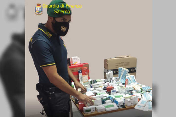 Salerno – Farmaci dopanti nel bagagliaio, due denunciati