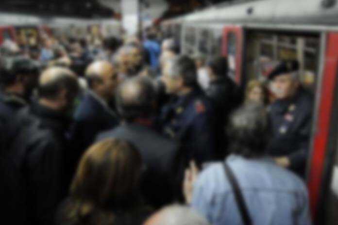 OR.S.A. trasporti / EAV ha fallito, ritardi, soppressioni e guasti gravi all’ordine del giorno