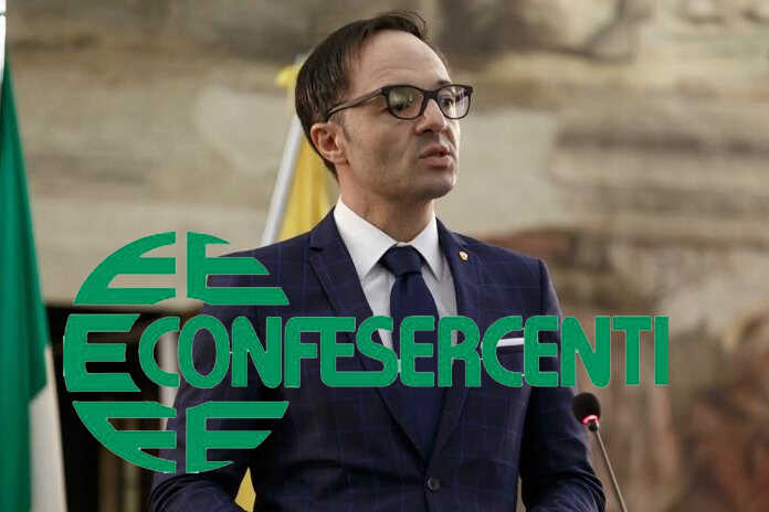 Confesercenti Campania: “La zona arancione sarebbe un inutile rimedio, meglio rossa”