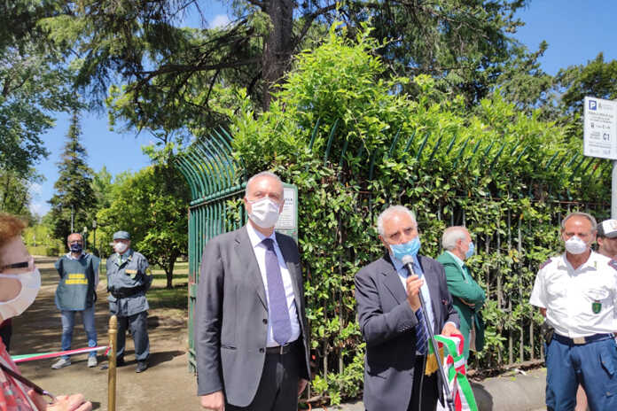 Scafati – Villa Comunale chiusa. La delusione di un padre costretto a tornare indietro