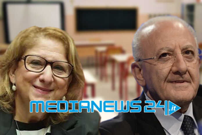 STOP alla didattica in Campania – VILLANI (M5S): “Gesto scellerato: De Luca faccia un passo indietro”