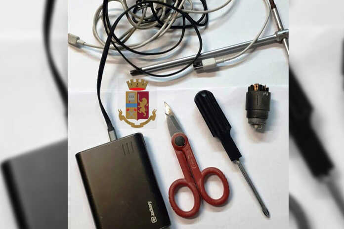 Frattaminore – Tentano di rubare un’auto d’epoca, tre arrestati