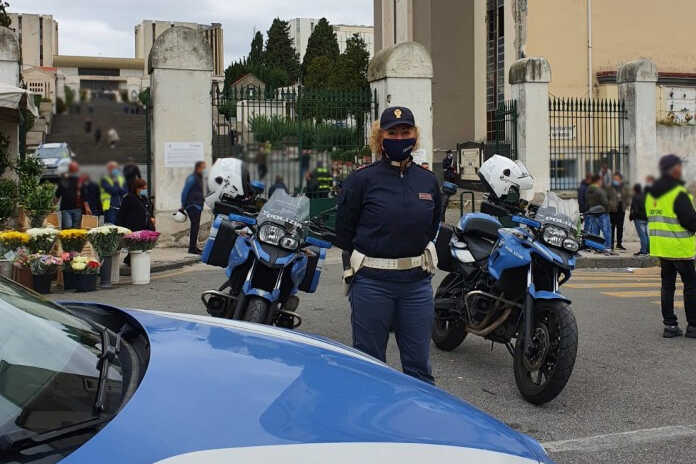 Napoli – Poggioreale, controlli straordinari nel weekend di Ognissanti