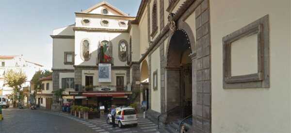 comune sorrento