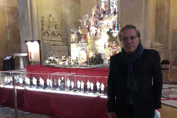Installato stamattina nella Basilica di Santa Chiara a Napoli il Presepe di pizza