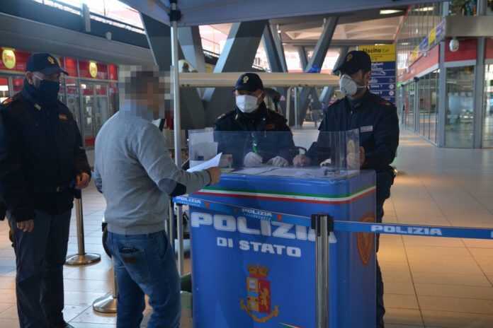 Napoli – Rail Safe Day, le operazioni della Polfer nelle stazioni ferroviarie