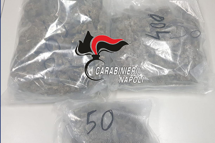 Boscoreale. Servizi anti-droga dei Carabinieri, manette per una coppia avevano 1kg di marijuana