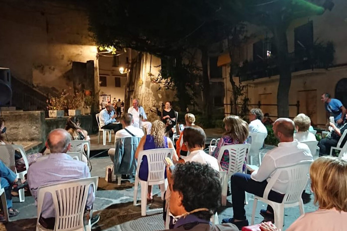 Caro-Amore-ti-scrivo,-consorso-letterario