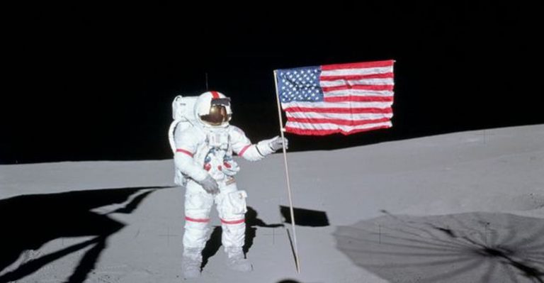 Accadde Oggi – La navetta Apollo 14 sbarca sulla Luna