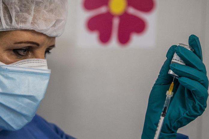 Covid, Conte (Leu): Bene obbligo vaccinale, su scudo penale fare di più