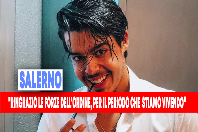 SAlerno. Protesta Maurizio Bollo, IO APRO