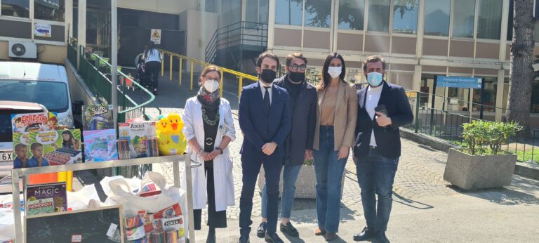 Napoli. La società BE.MA dona giocattoli ai piccoli pazienti del “Pausilipon”