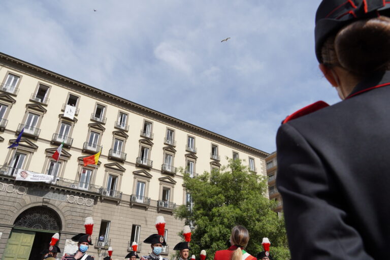 Napoli. Un lenzuolo bianco in ogni città per dire no alla mafia