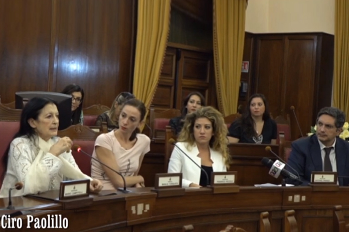 Nocera Inferiore. L'addio a Carla Fracci della città