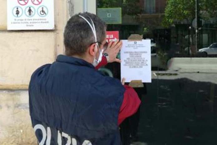 Chiaia: chiusi due bar per 30 giorni