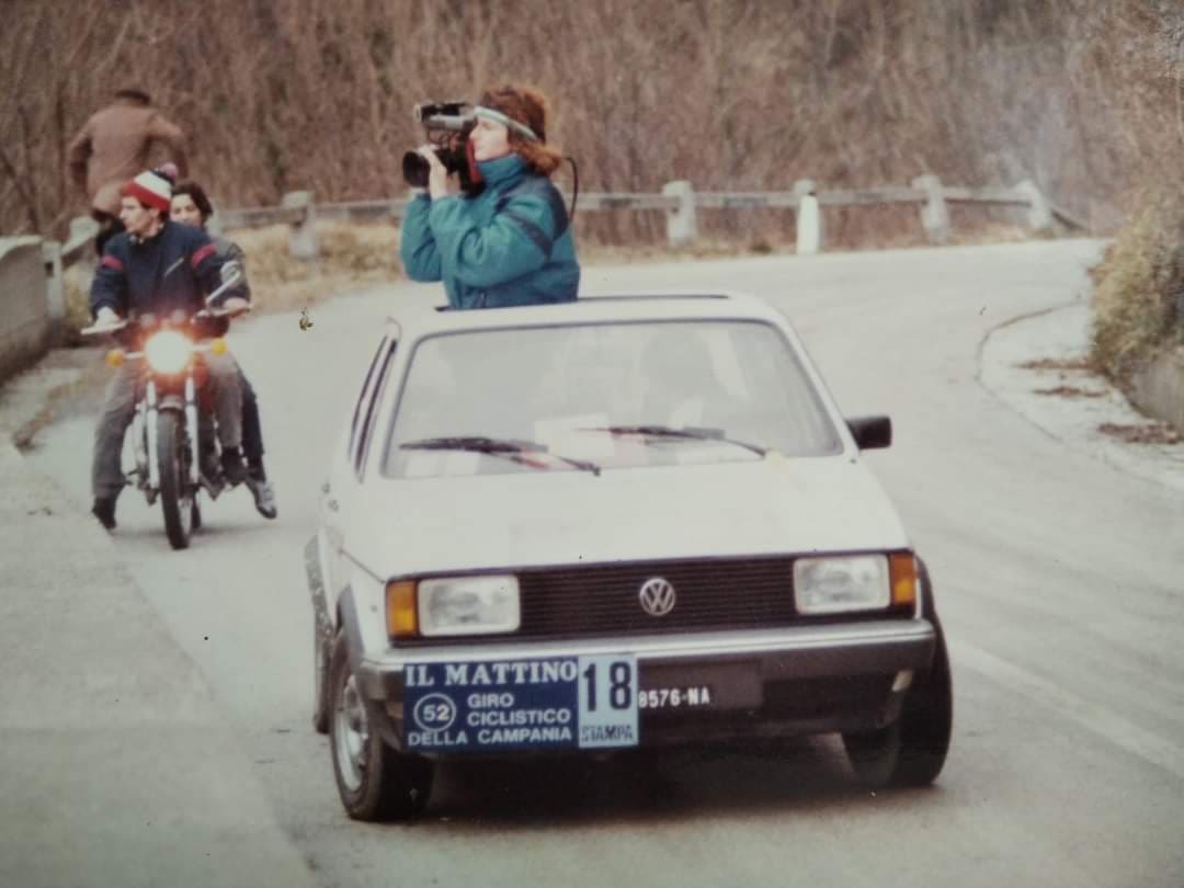 Napoli tinge d'azzurro l'Edicola Sport di Gigione Maresca: parte il programma su TLA