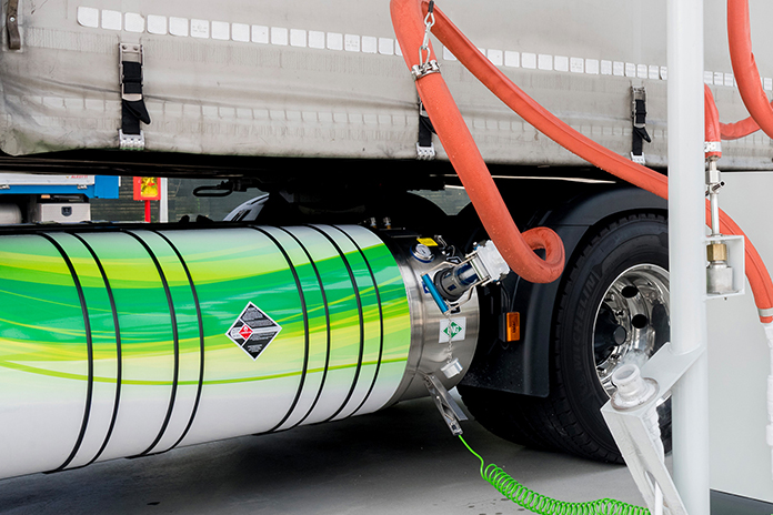 DKV offre la più grande rete di accettazione europea per le stazioni di rifornimento di GNL