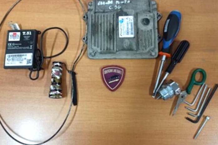 Salerno. Polizia: arrestati i ladri delle Fiat Panda