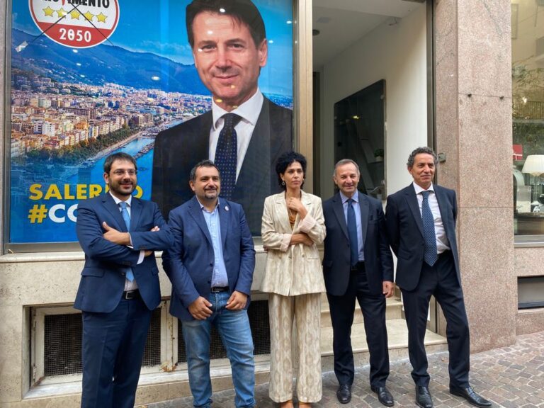 Salerno. M5S: “Voti in cambio di appalti e corruzione elettorale. La procura squarcia il velo sul Sistema Salerno”.