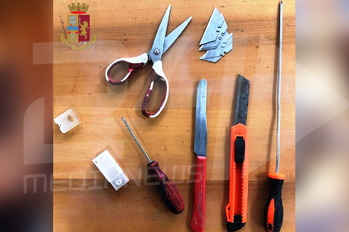 Centro Direzionale: aggredisce i poliziotti con un cacciavite. Arrestato