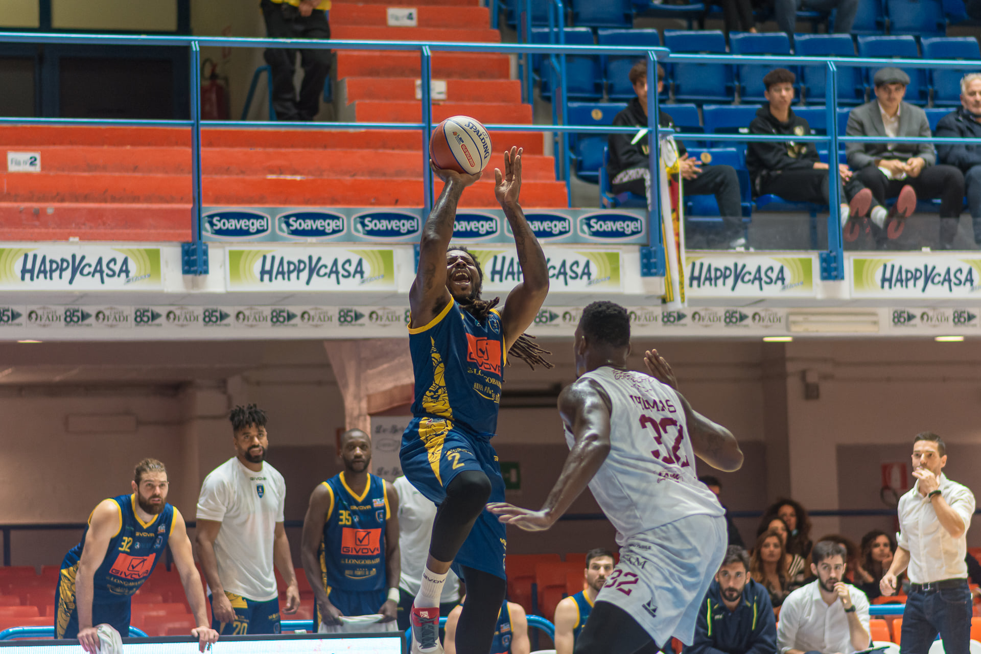 Basket, Scafati piazza la tris vincente: sbancata Nardò!
