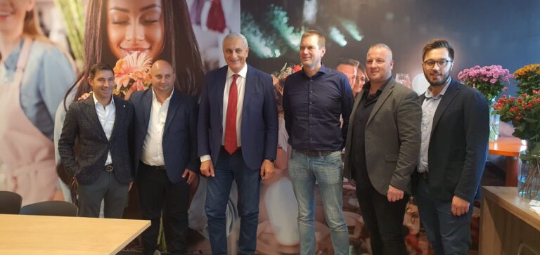 Fiori. Malafronte (CPFC): “Grande successo per i produttori della Campania in Olanda”
