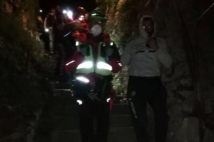 Positano. Incidente ad una escursionista soccorsa dal CNSAS Campania e volontari del posto